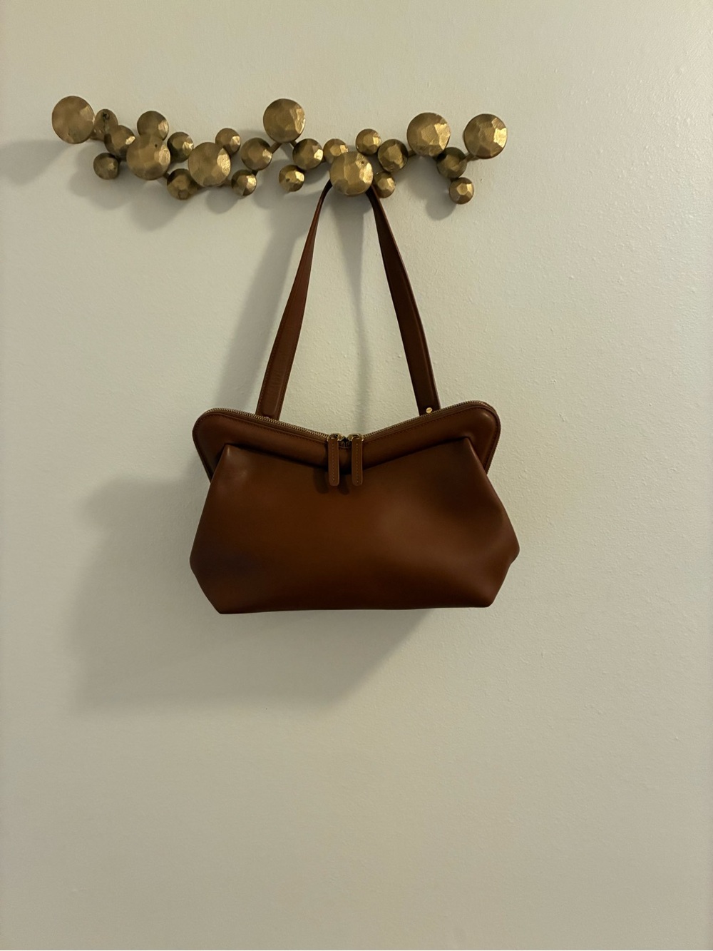 AUTHENTIC Mansur Gavriel M Frame Shoulder Bag